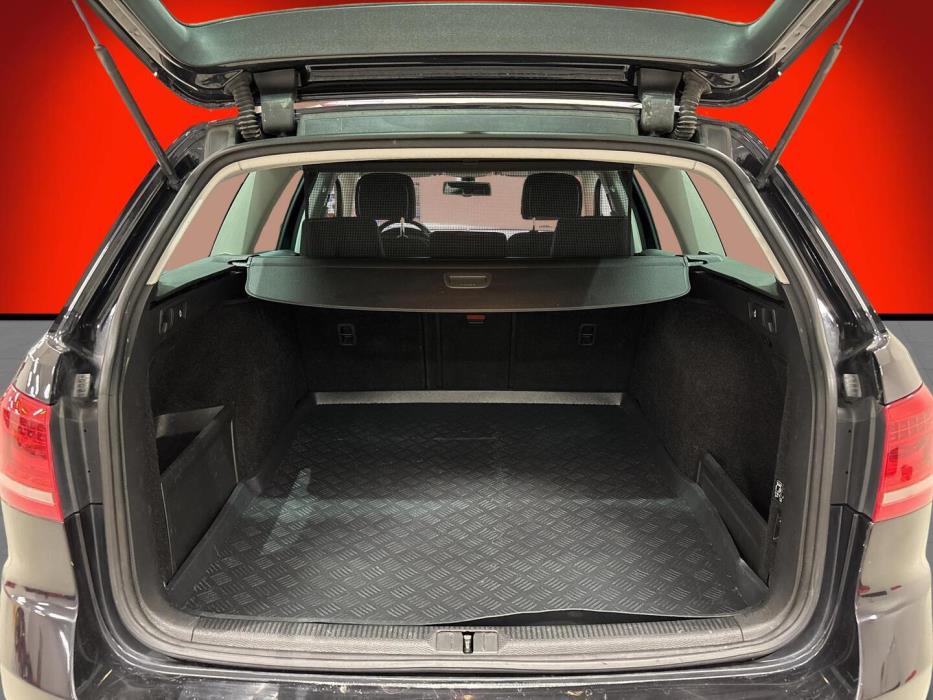 VOLKSWAGEN Passat 2013