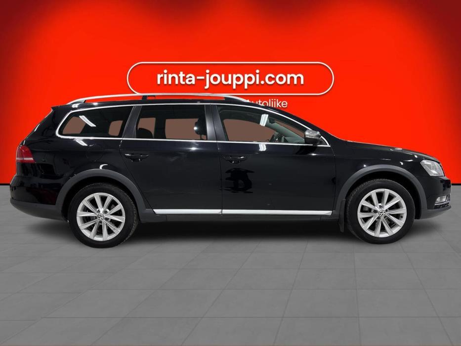 VOLKSWAGEN Passat 2013