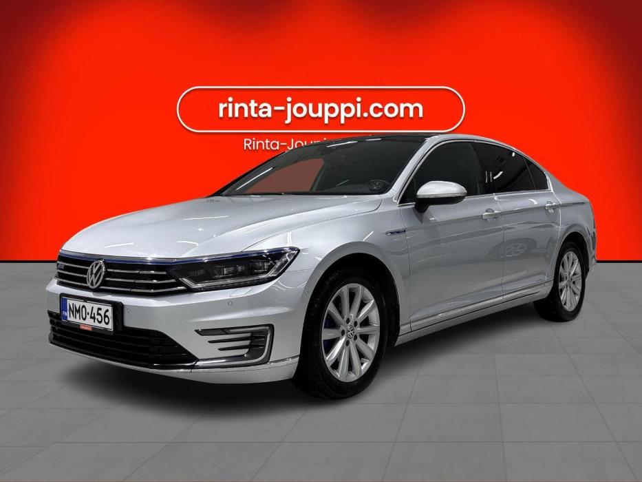 VOLKSWAGEN Passat 2017