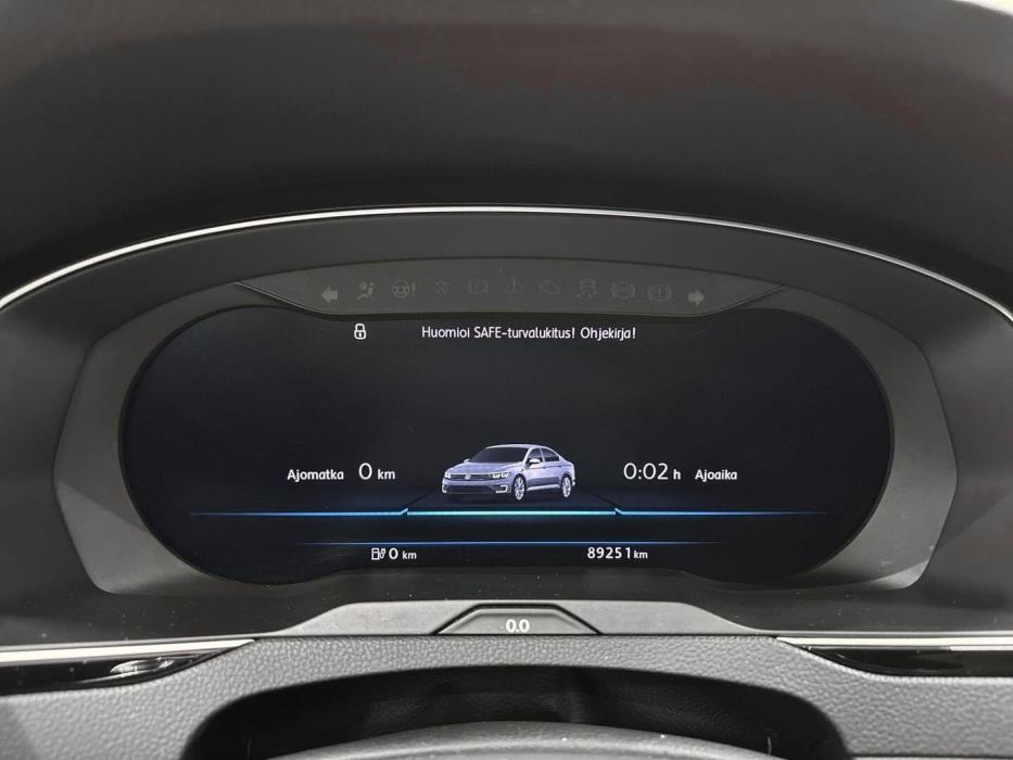 VOLKSWAGEN Passat 2017