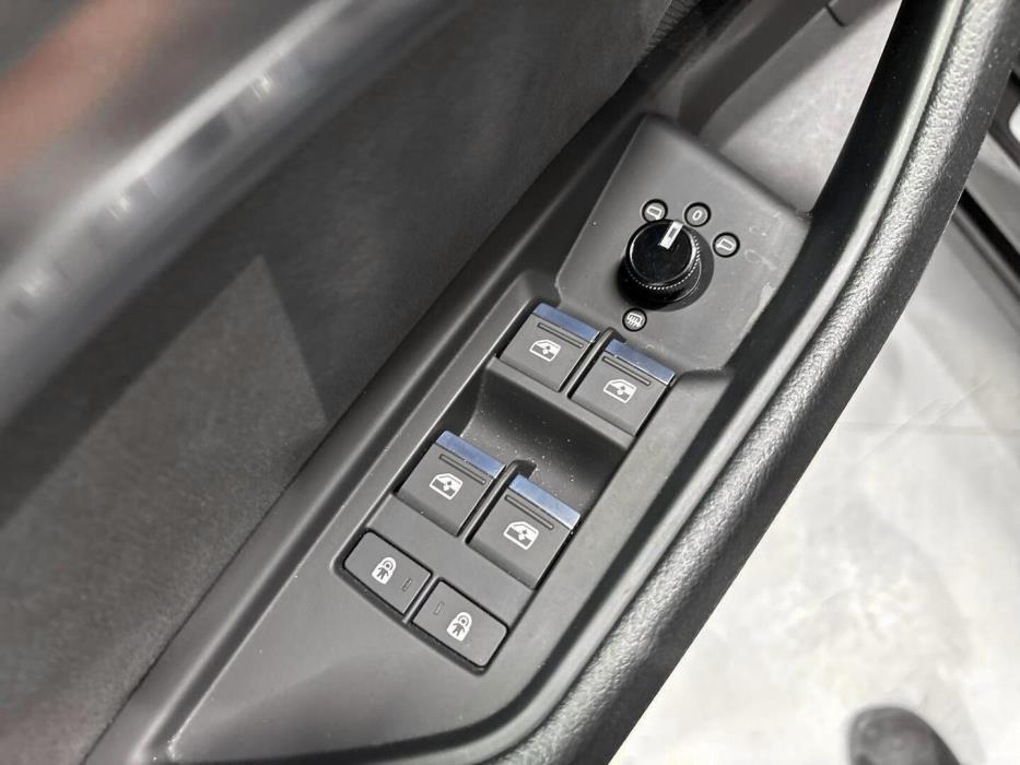 AUDI e-tron 2022