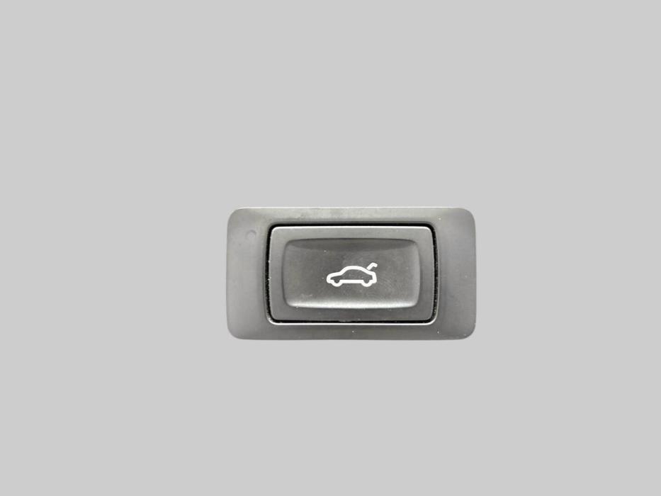AUDI e-tron 2022