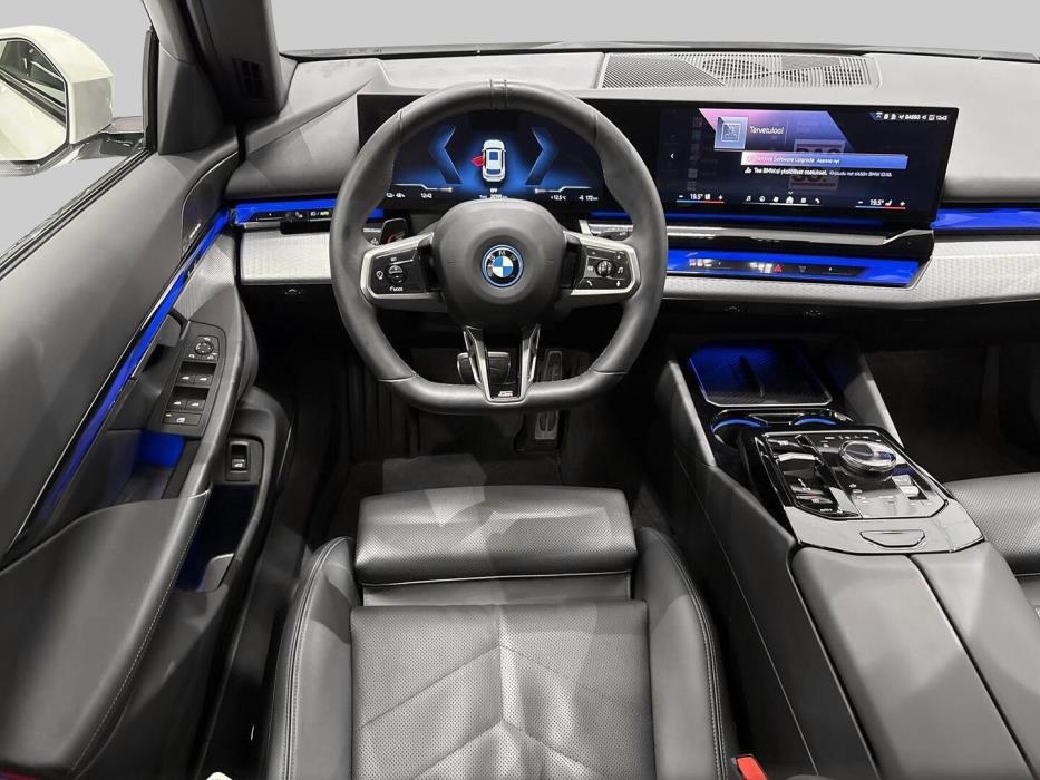 BMW I5 2025