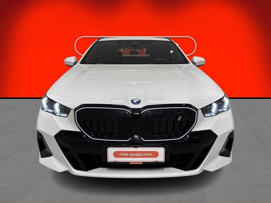 BMW I5 2025