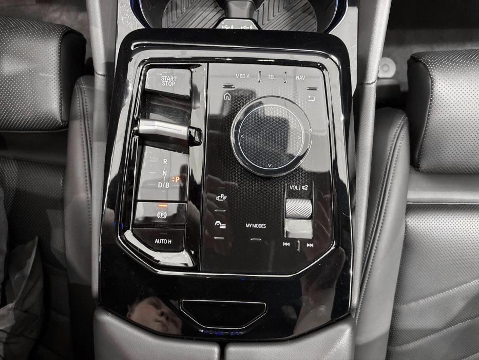 BMW I5 2025