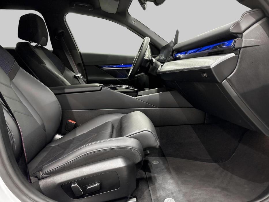 BMW I5 2025