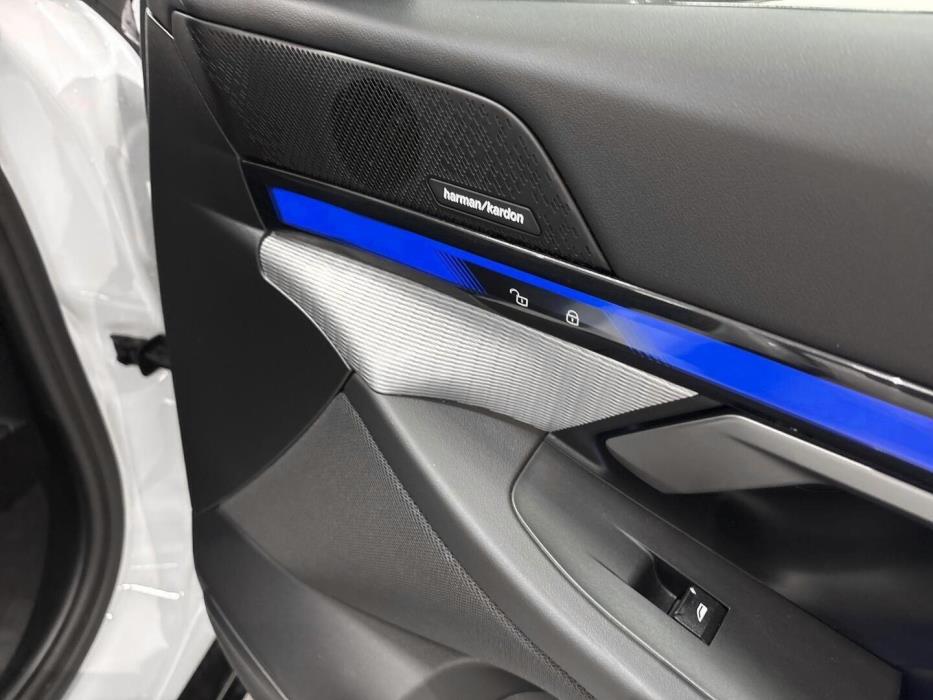 BMW I5 2025