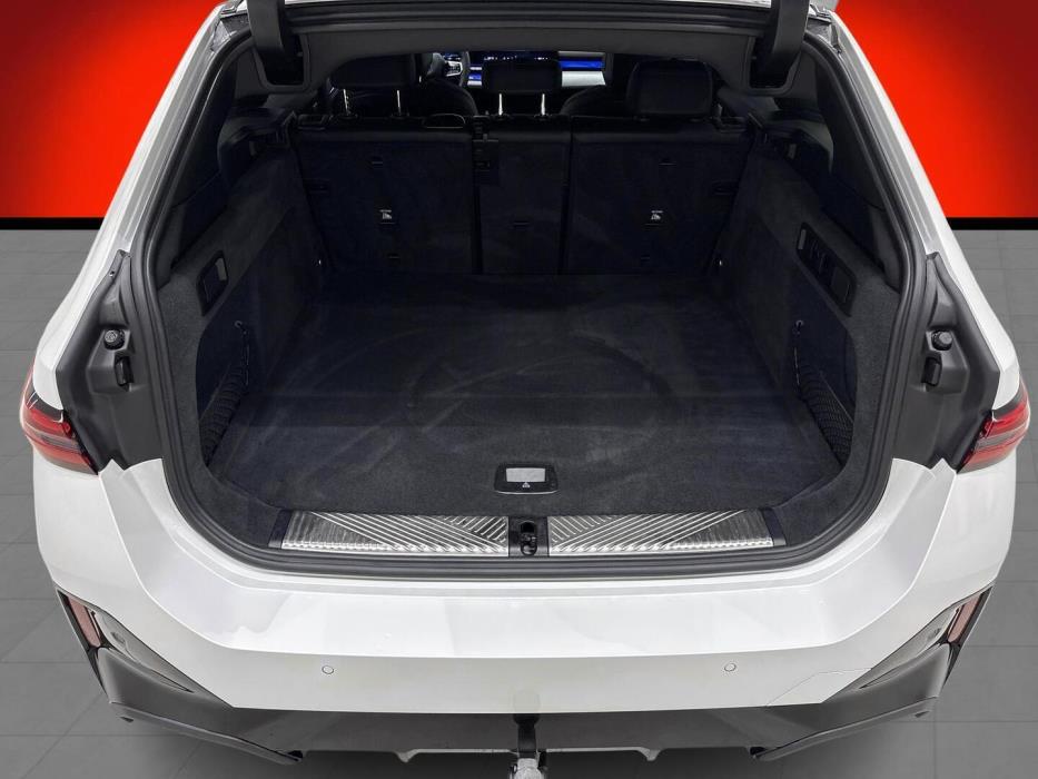 BMW I5 2025