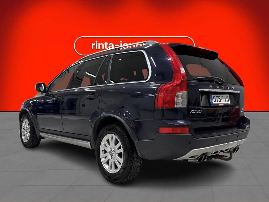 VOLVO XC90 2010
