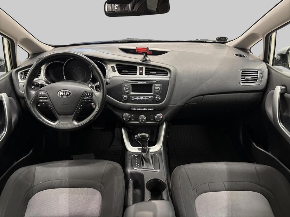 KIA cee'd 2012