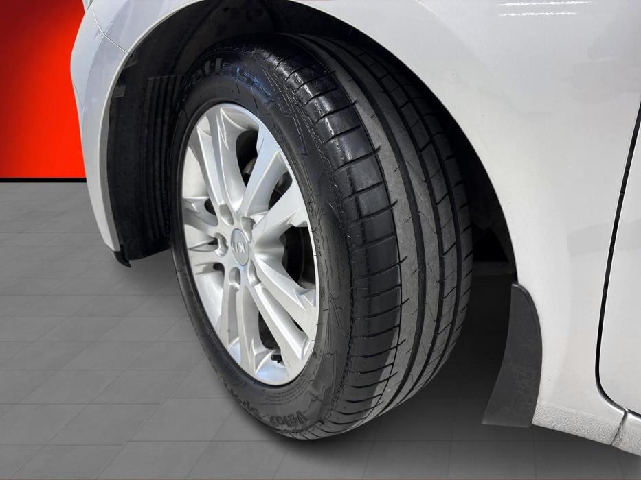 KIA cee'd 2012