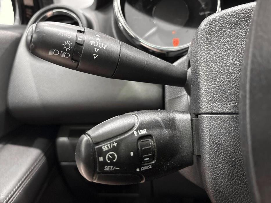 PEUGEOT 3008 2014