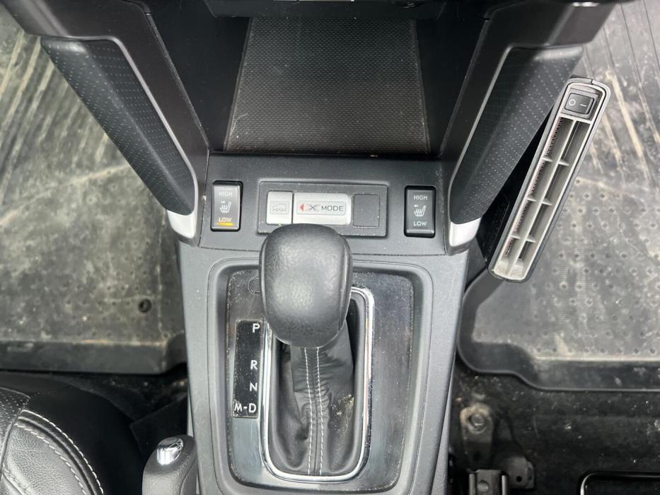 SUBARU Forester 2017