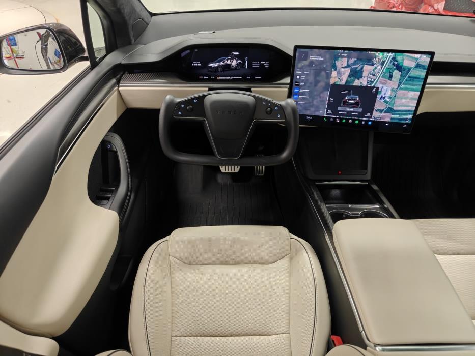 TESLA Model X 2023
