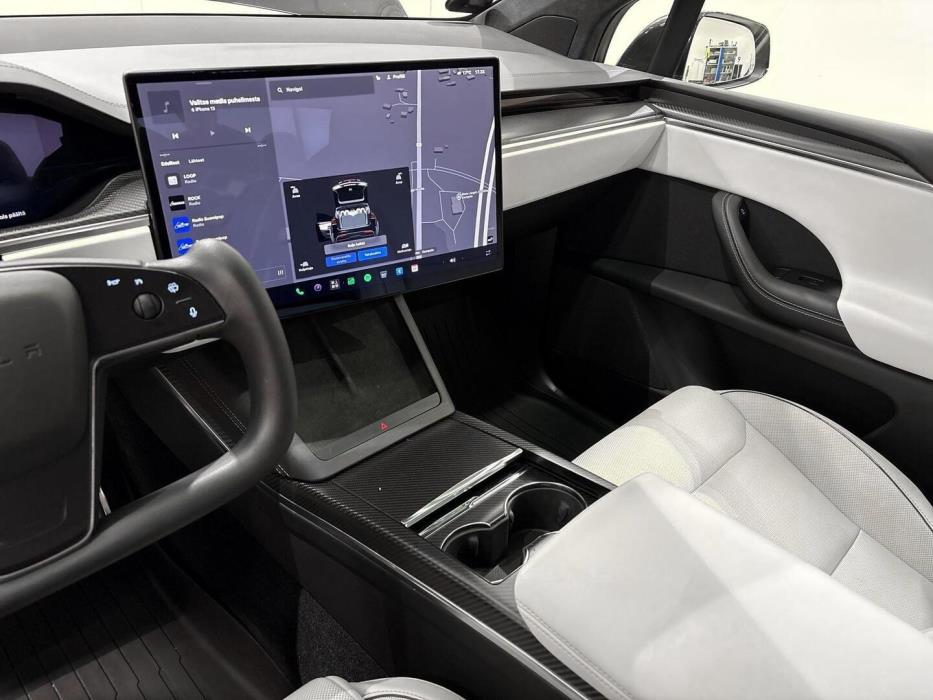 TESLA Model X 2023