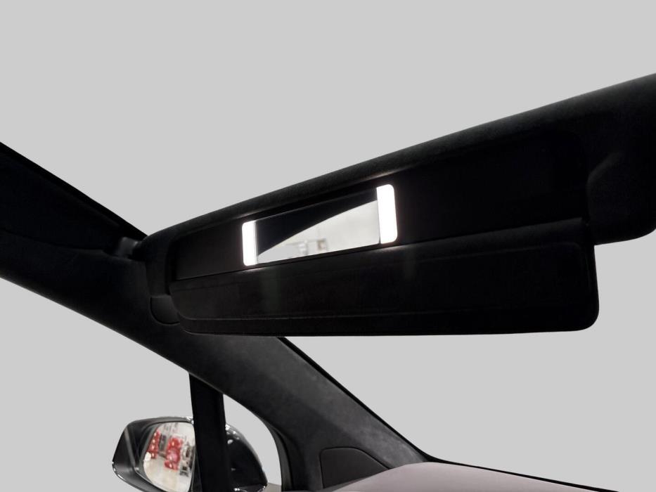 TESLA Model X 2023