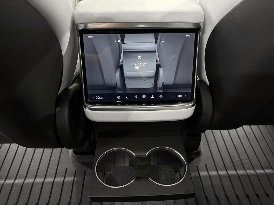 TESLA Model X 2023