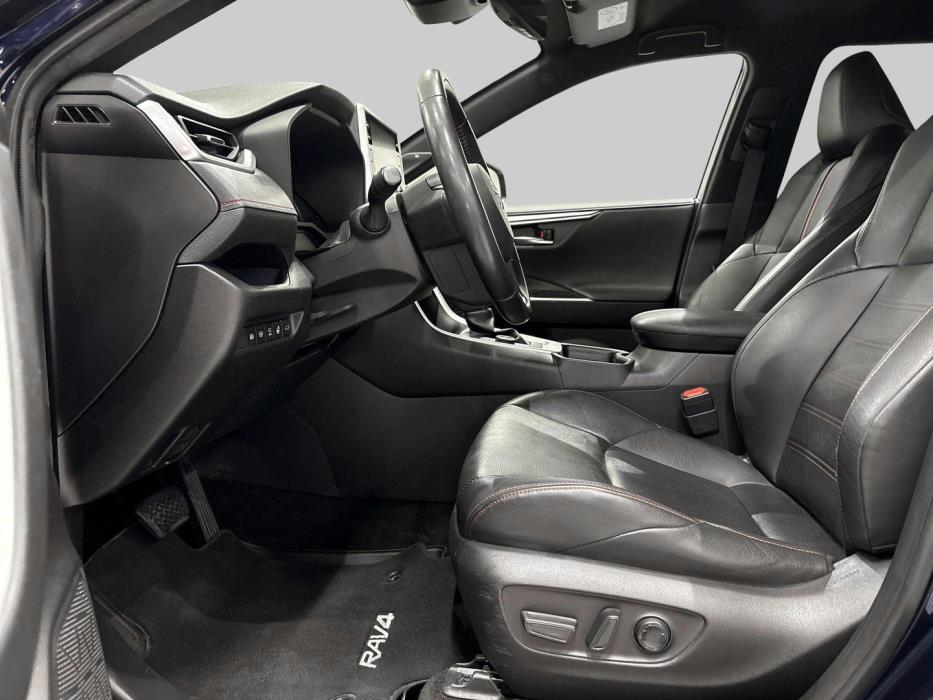 TOYOTA RAV4 PLUG-IN 2021