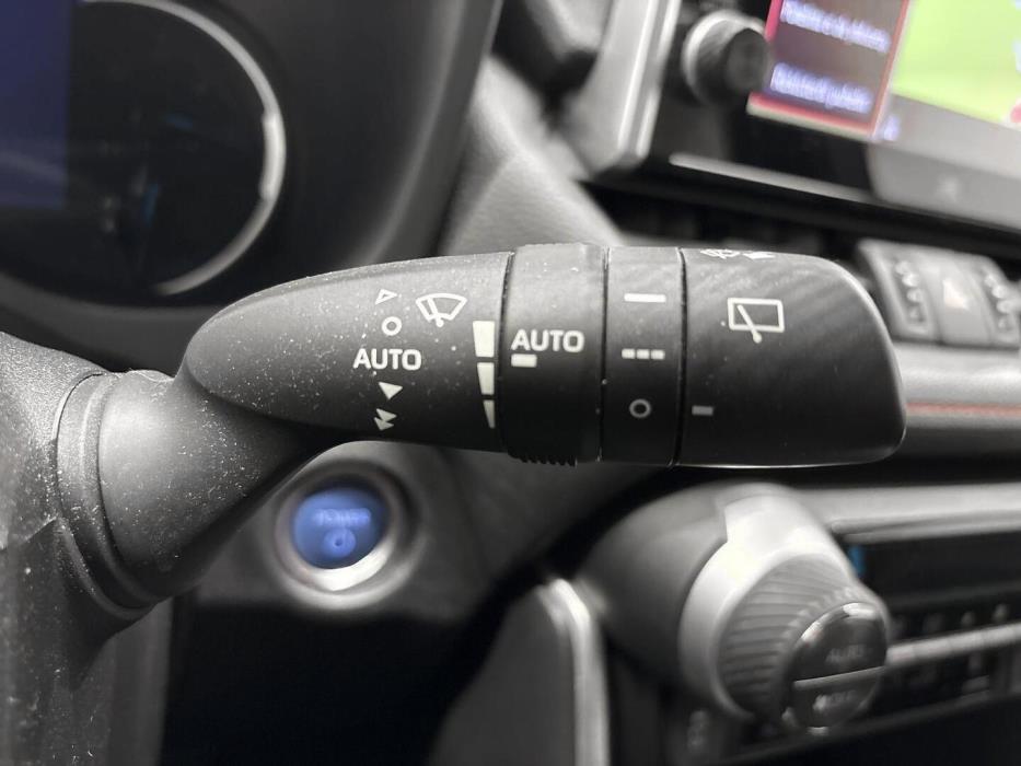TOYOTA RAV4 PLUG-IN 2021