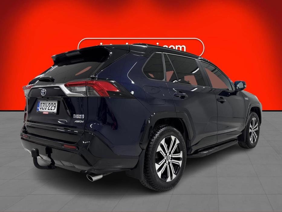 TOYOTA RAV4 PLUG-IN 2021