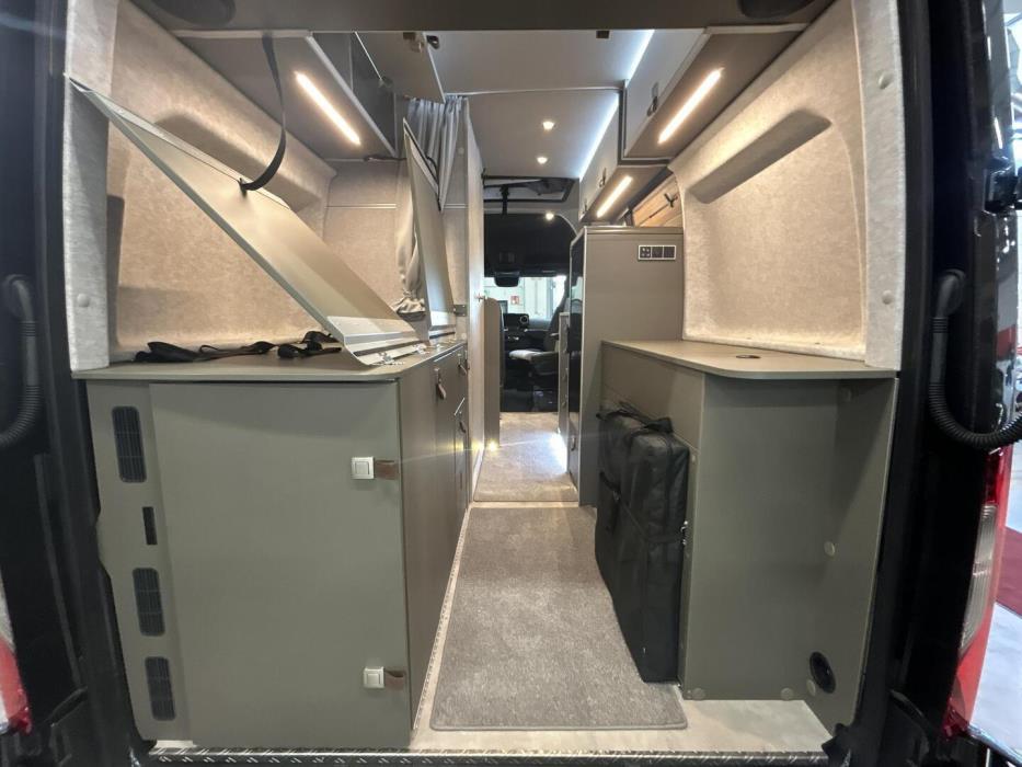 HYMER GRAND CANYON S 2025