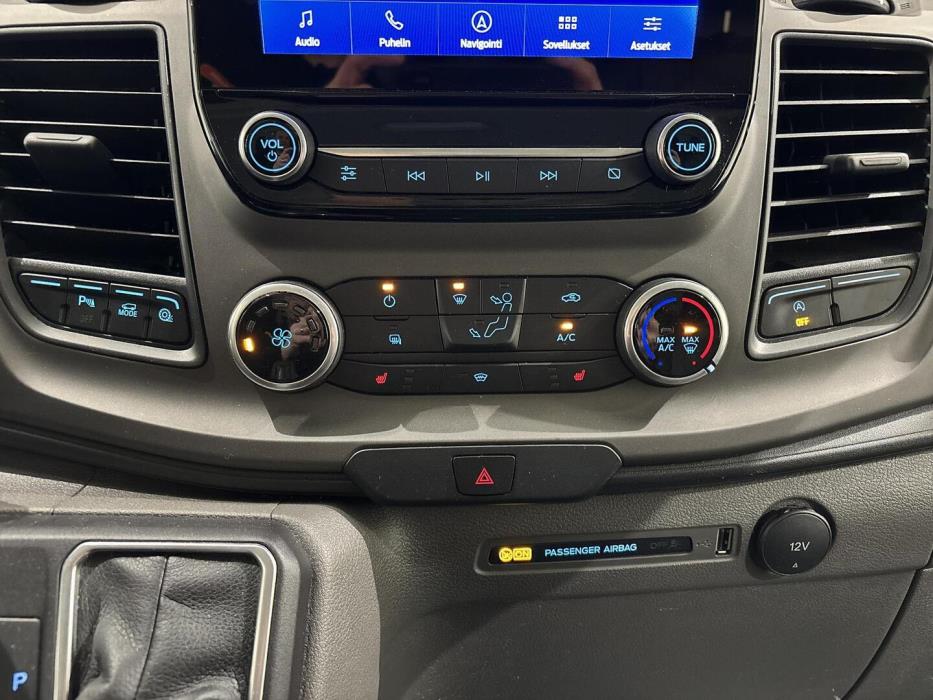 FORD TRANSIT CUSTOM 2023