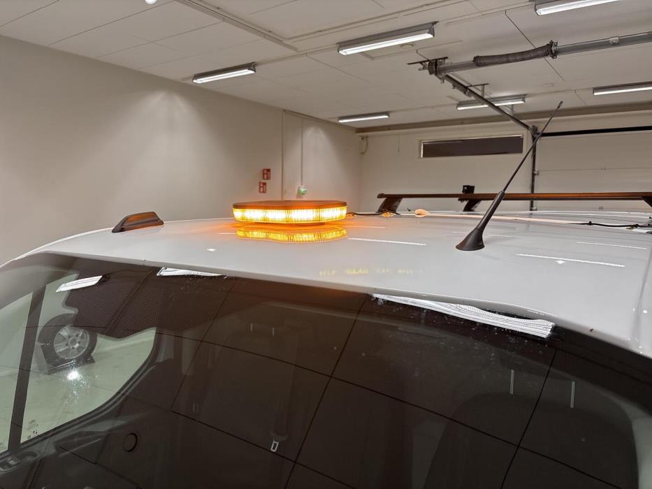 FORD TRANSIT CUSTOM 2023