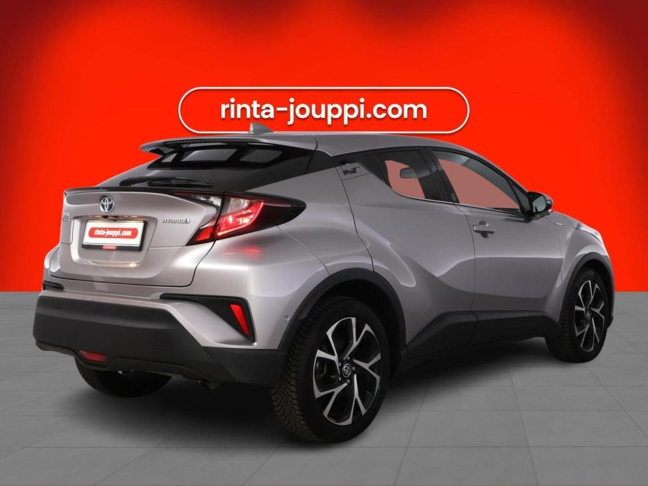 TOYOTA C-HR 2021