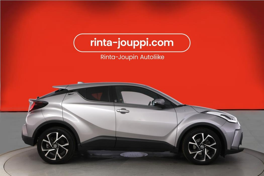 TOYOTA C-HR 2021