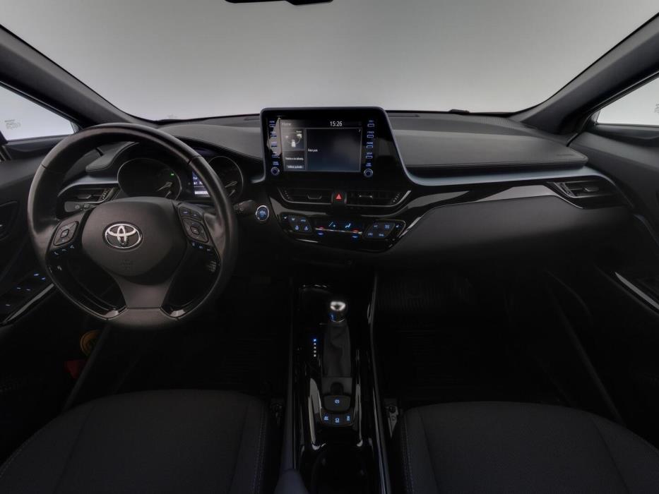 TOYOTA C-HR 2021