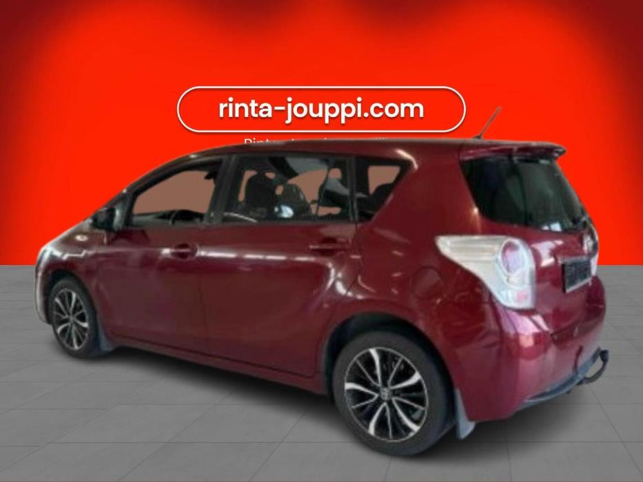 TOYOTA VERSO 2017