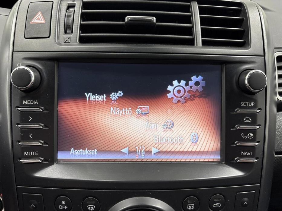 TOYOTA VERSO 2017