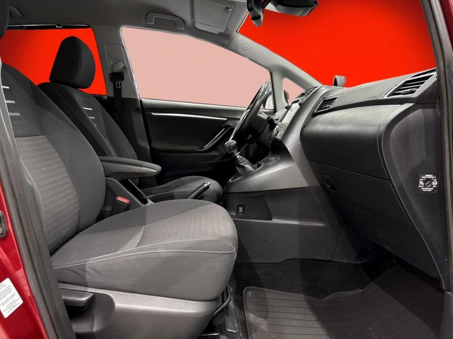 TOYOTA VERSO 2017
