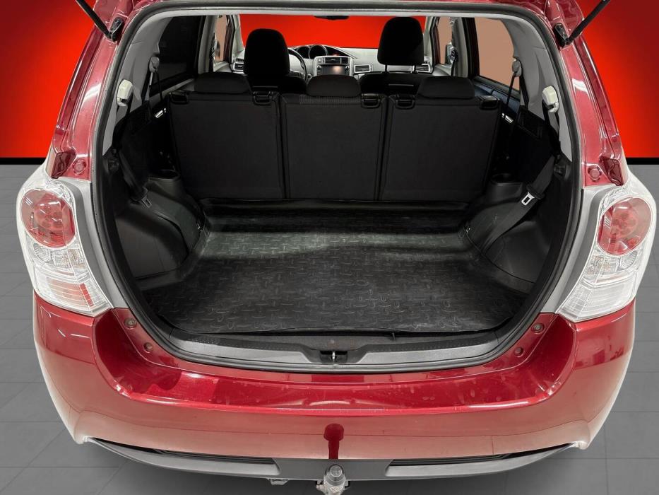 TOYOTA VERSO 2017