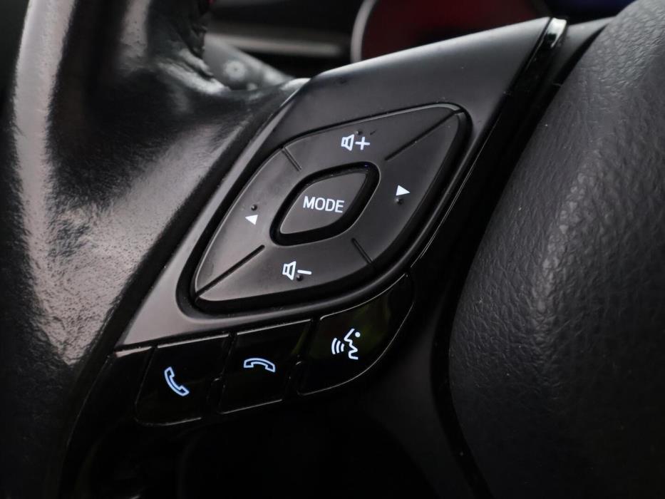 TOYOTA C-HR 2022