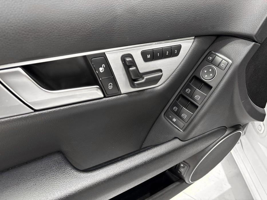 MERCEDES-BENZ C 2013