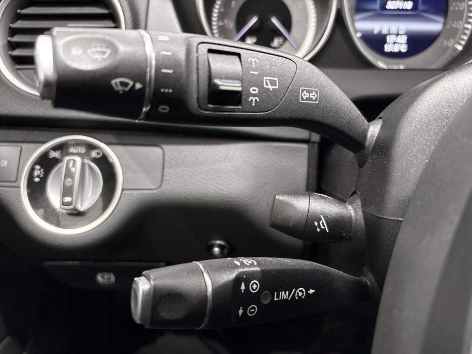 MERCEDES-BENZ C 2013