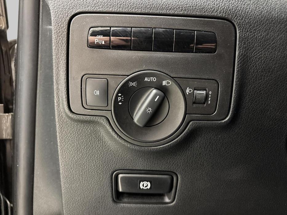 MERCEDES-BENZ Vito 2016