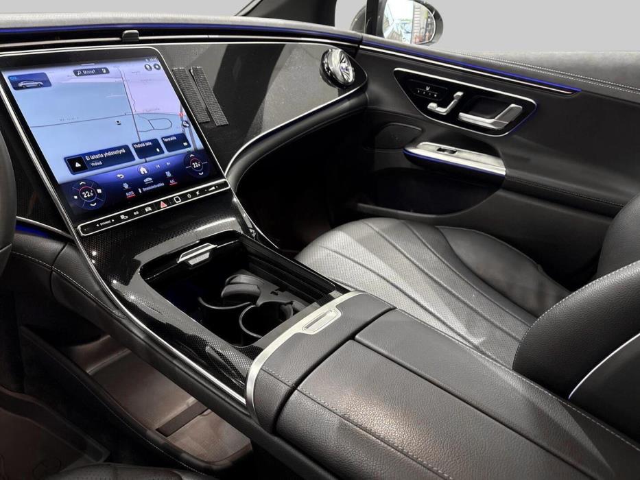 MERCEDES-BENZ EQE 2023