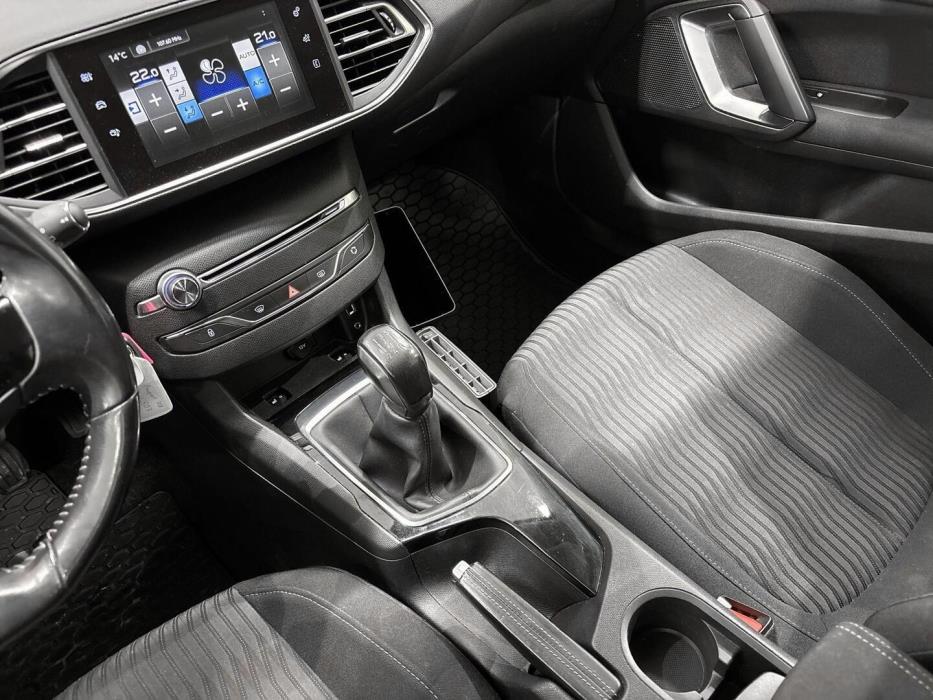 PEUGEOT 308 2014