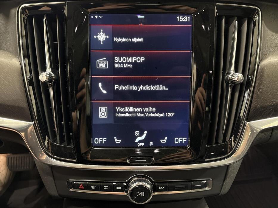 VOLVO V90 Cross Country 2017