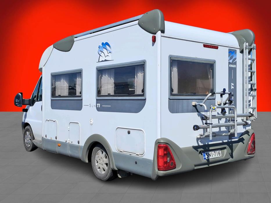 KNAUS SUN TRAVELLER 605 L-TI 2006