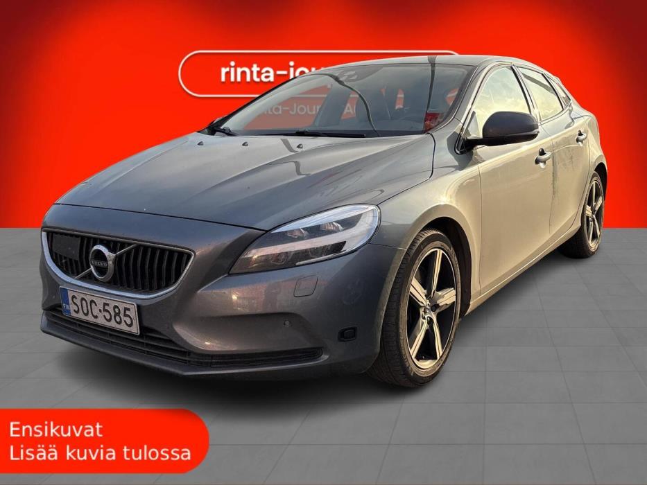 VOLVO V40 2019
