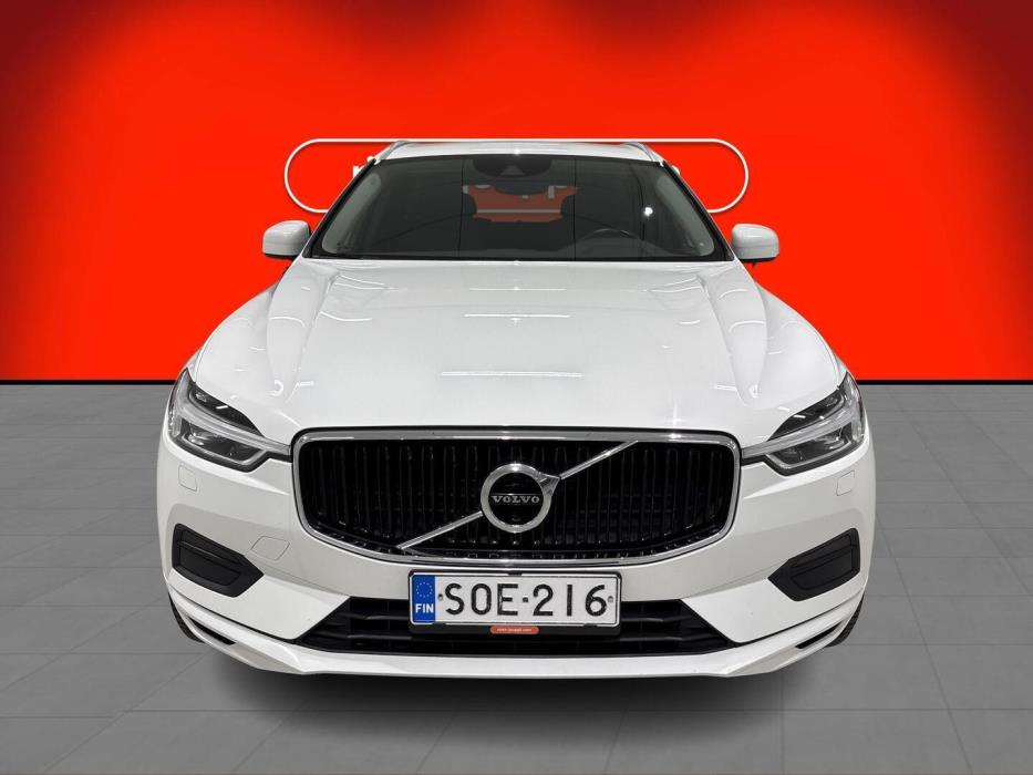 VOLVO XC60 2018