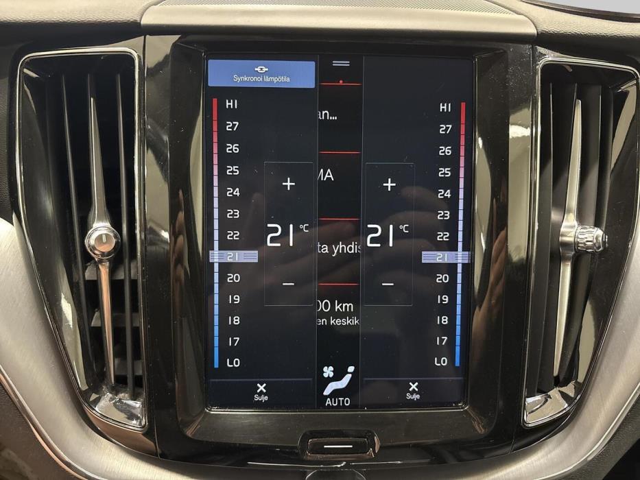VOLVO XC60 2018