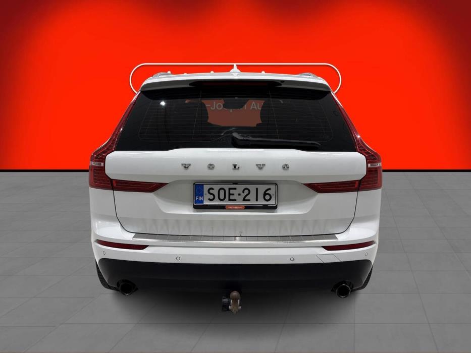 VOLVO XC60 2018