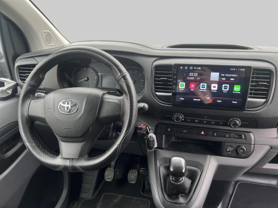 TOYOTA Proace 2018