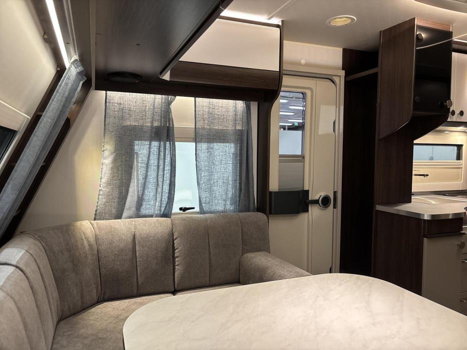 POLAR 590 Hintaa alennettu 2000€ 2026