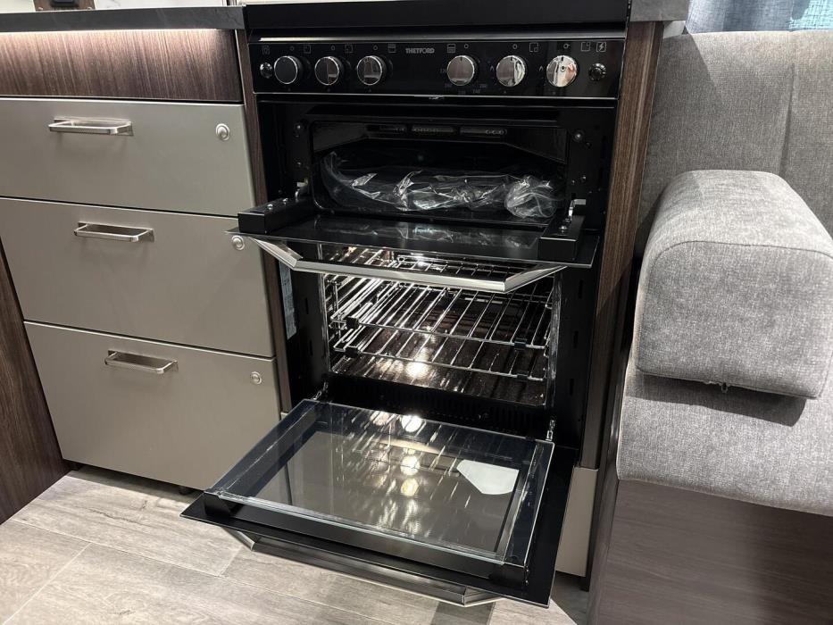 POLAR 590 Hintaa alennettu 1920€ 2026