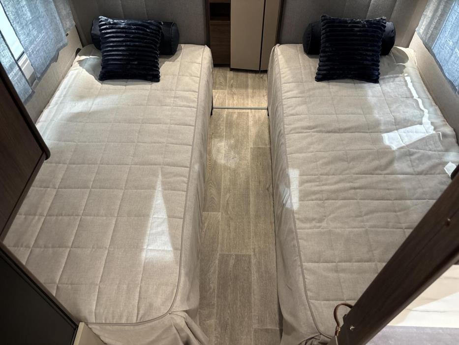 POLAR 590 Hintaa alennettu 1920€ 2026